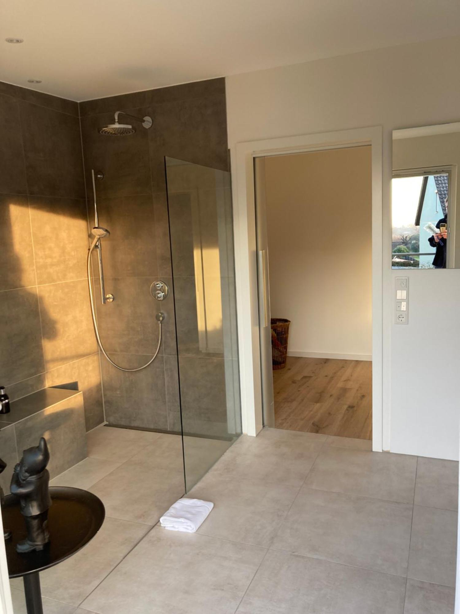 Ferienwohnung Neues Penthouse-Loft Mit Konuskarte Fuer Gratis Oepnv Ehrenkirchen Exterior foto