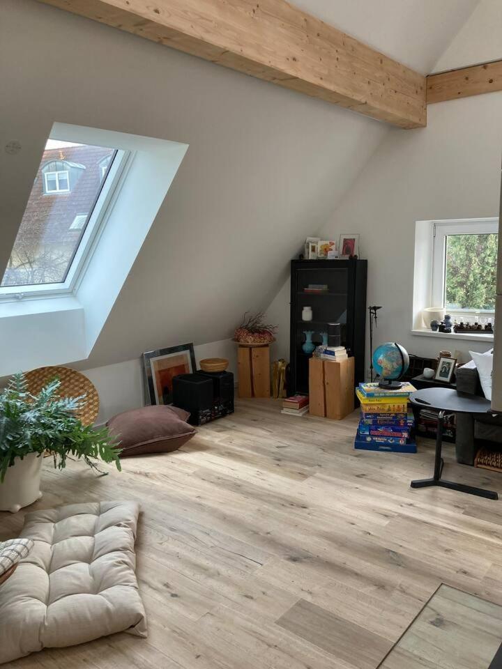 Ferienwohnung Neues Penthouse-Loft Mit Konuskarte Fuer Gratis Oepnv Ehrenkirchen Exterior foto