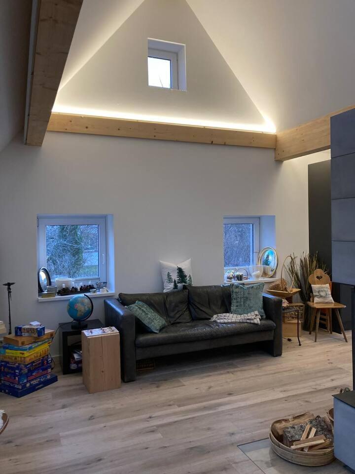 Ferienwohnung Neues Penthouse-Loft Mit Konuskarte Fuer Gratis Oepnv Ehrenkirchen Exterior foto