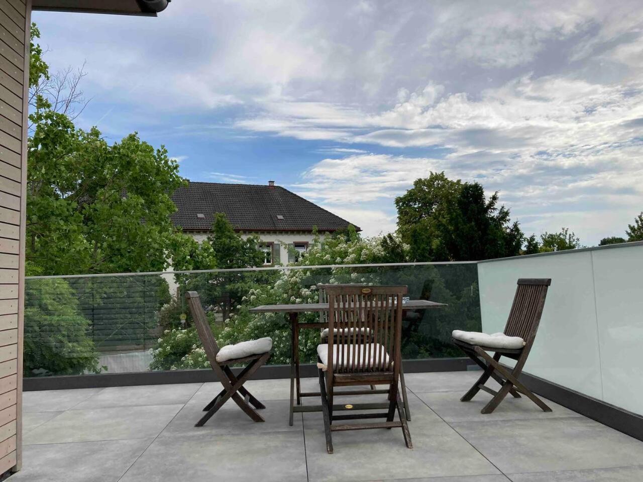 Ferienwohnung Neues Penthouse-Loft Mit Konuskarte Fuer Gratis Oepnv Ehrenkirchen Exterior foto